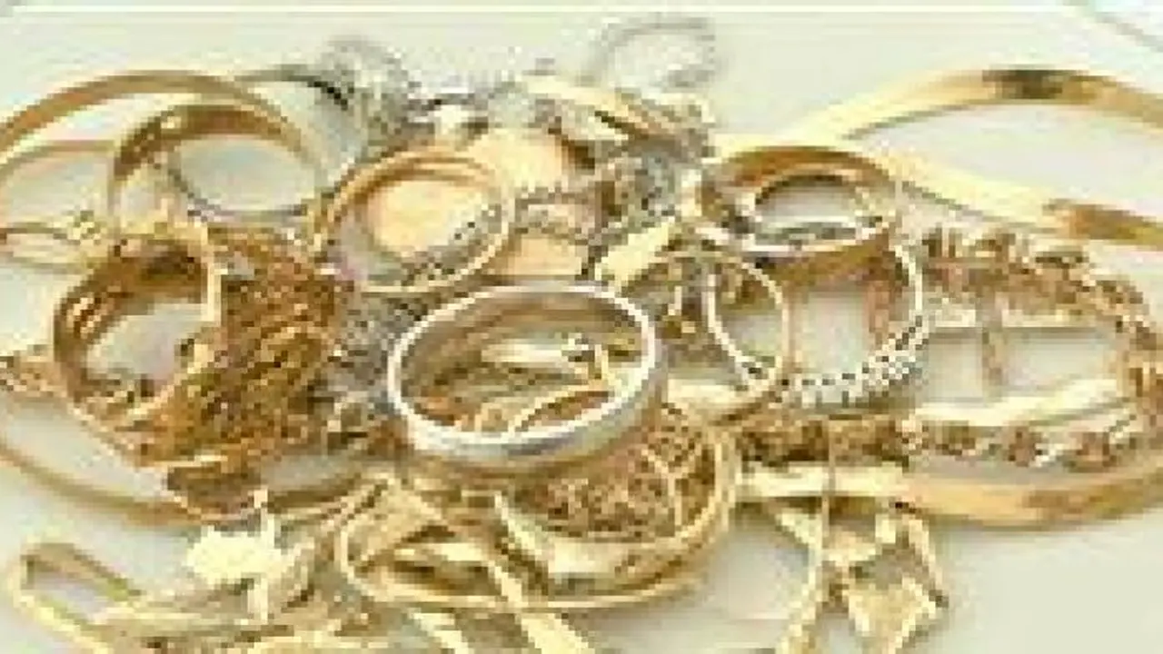 تراجع مفاجئ.. أسعار الذهب تسجل مستويات جديدة خلال تعاملات مساء الخميس بالأسواق المحلية